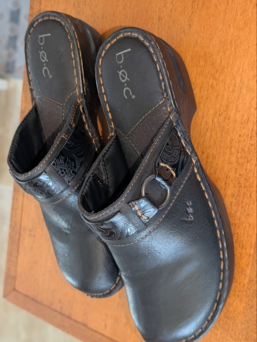 b.o.c. Black Embossed Leather Slip-On Clogs Casual Buckle